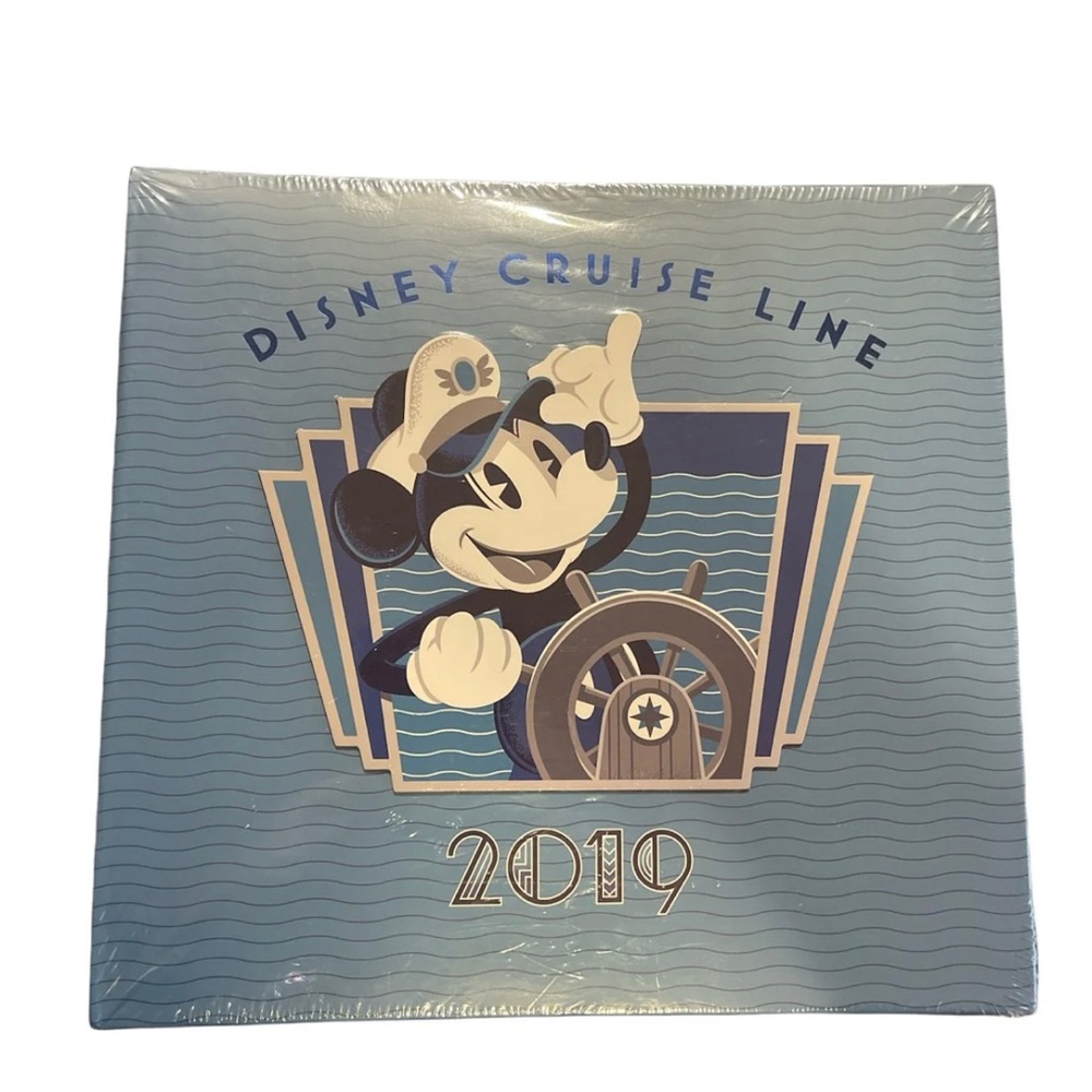 Disney cruise line 2019 captain Mickey photo album